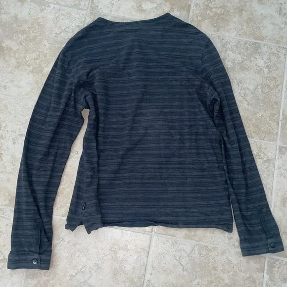 Men’s or Unisex Calvin Klein Sweater Size M - Picture 3 of 3